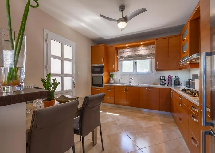 Alkis Dream With Jacuzzi 코스 타운