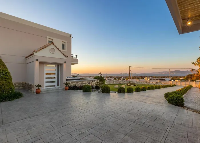 Alkis Dream With Jacuzzi * 코스 타운