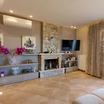 Alkis Dream With Jacuzzi *